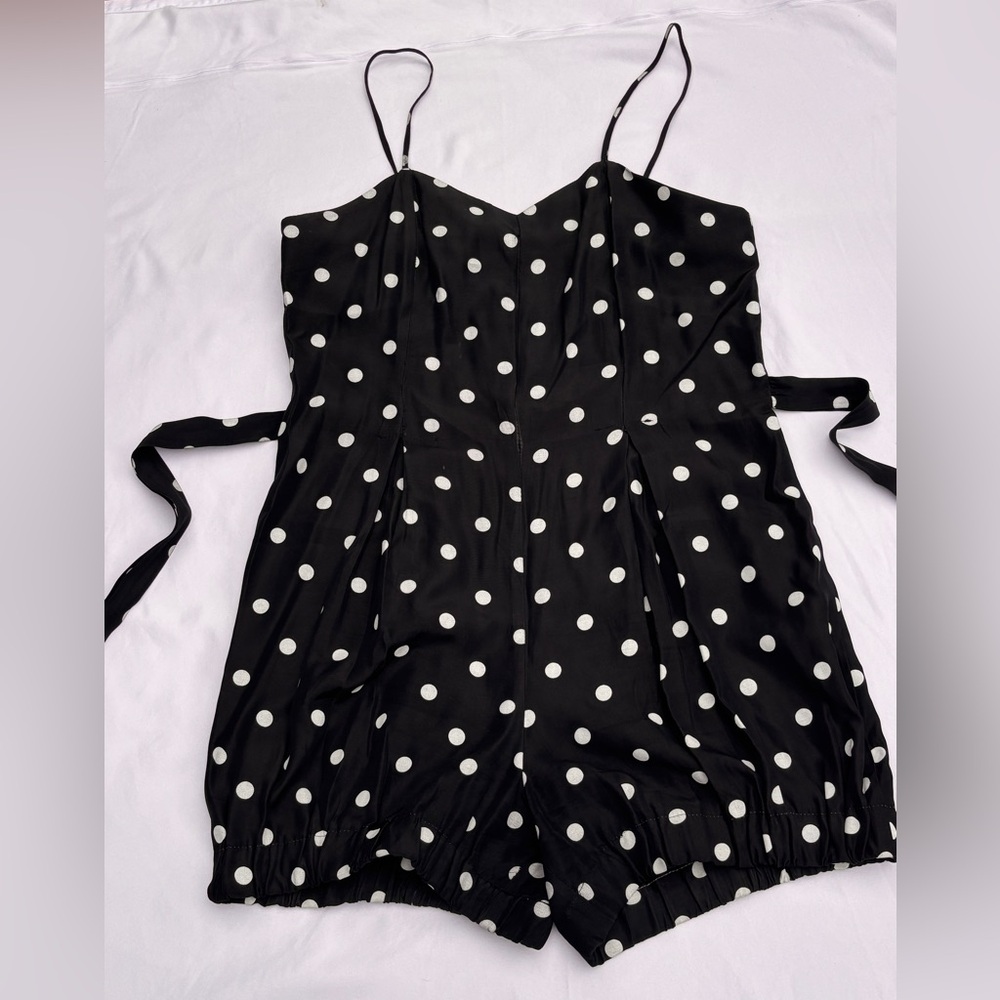 1980s/90s Vintage black with White Polka Dot Romper “SAVVEY” brand bubble short
